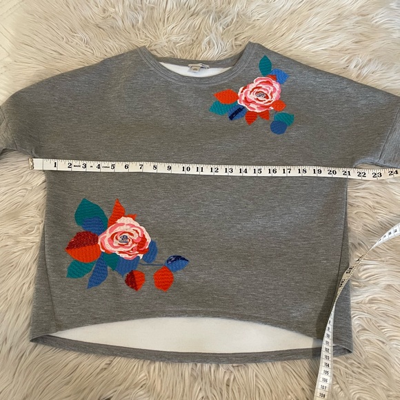 Halogen | Floral Embroidered Top | Bead detail - Picture 10 of 14